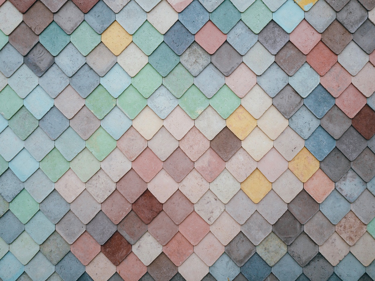 Gezellige kamer in maximalistische pastelstijl. Gezellige kamer in maximalistische pastelstijl.